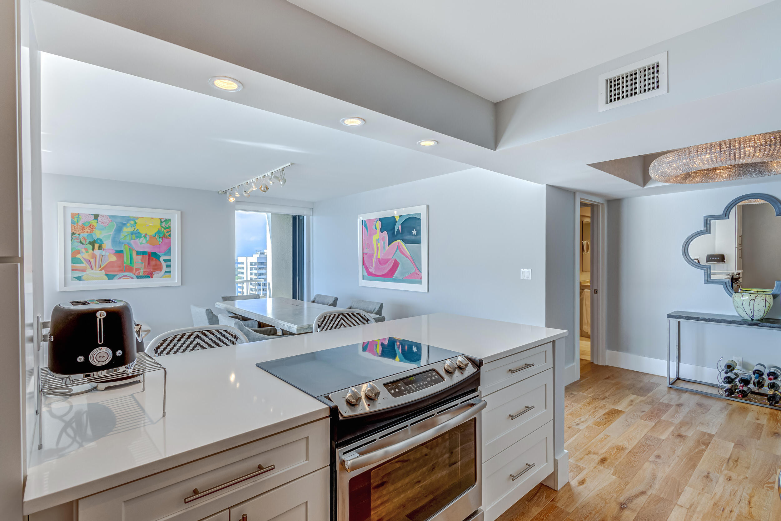 5510 N Ocean Drive 24d Property Photo 8