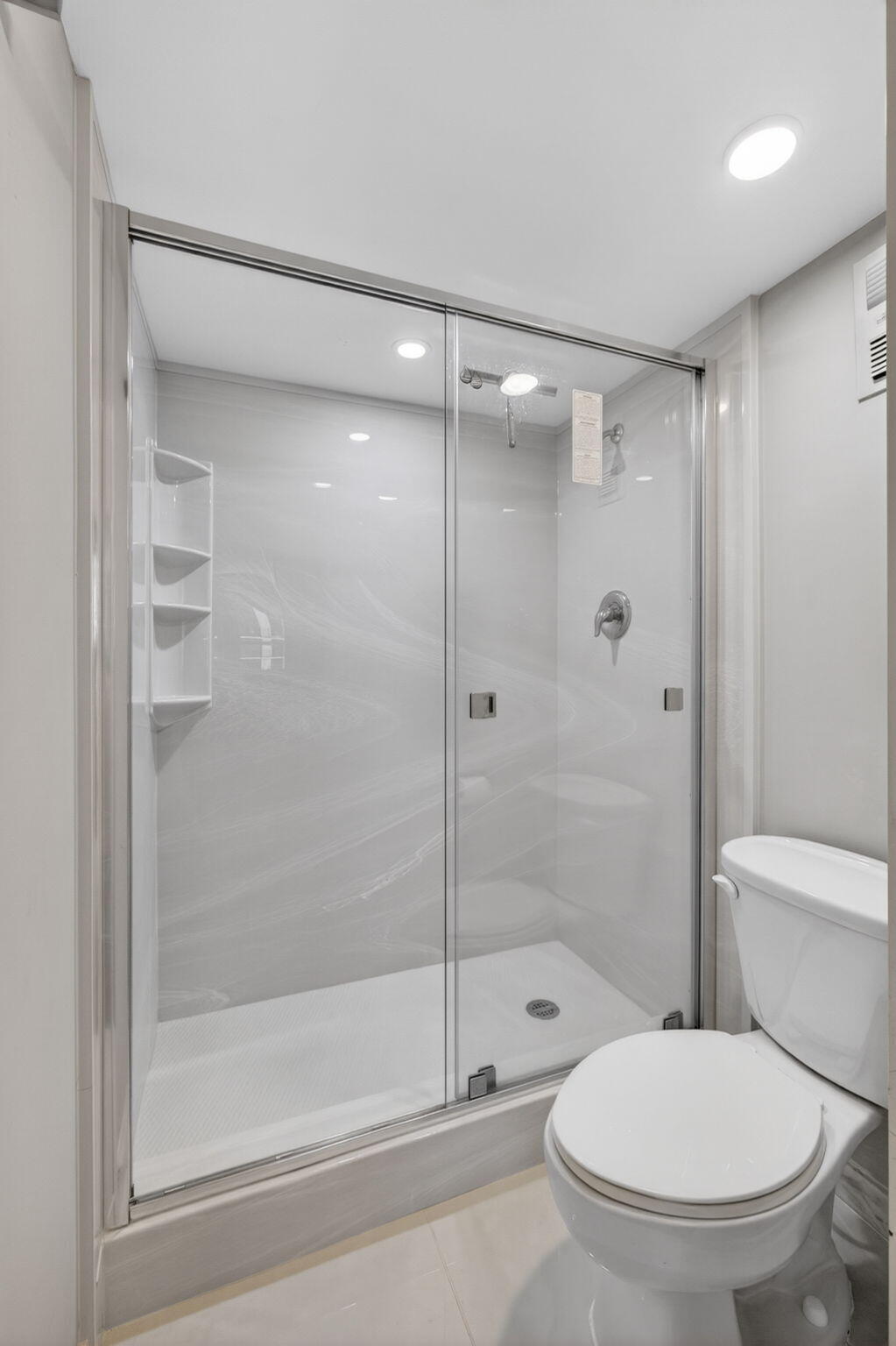 5440 N Ocean Drive 807 Property Photo 37