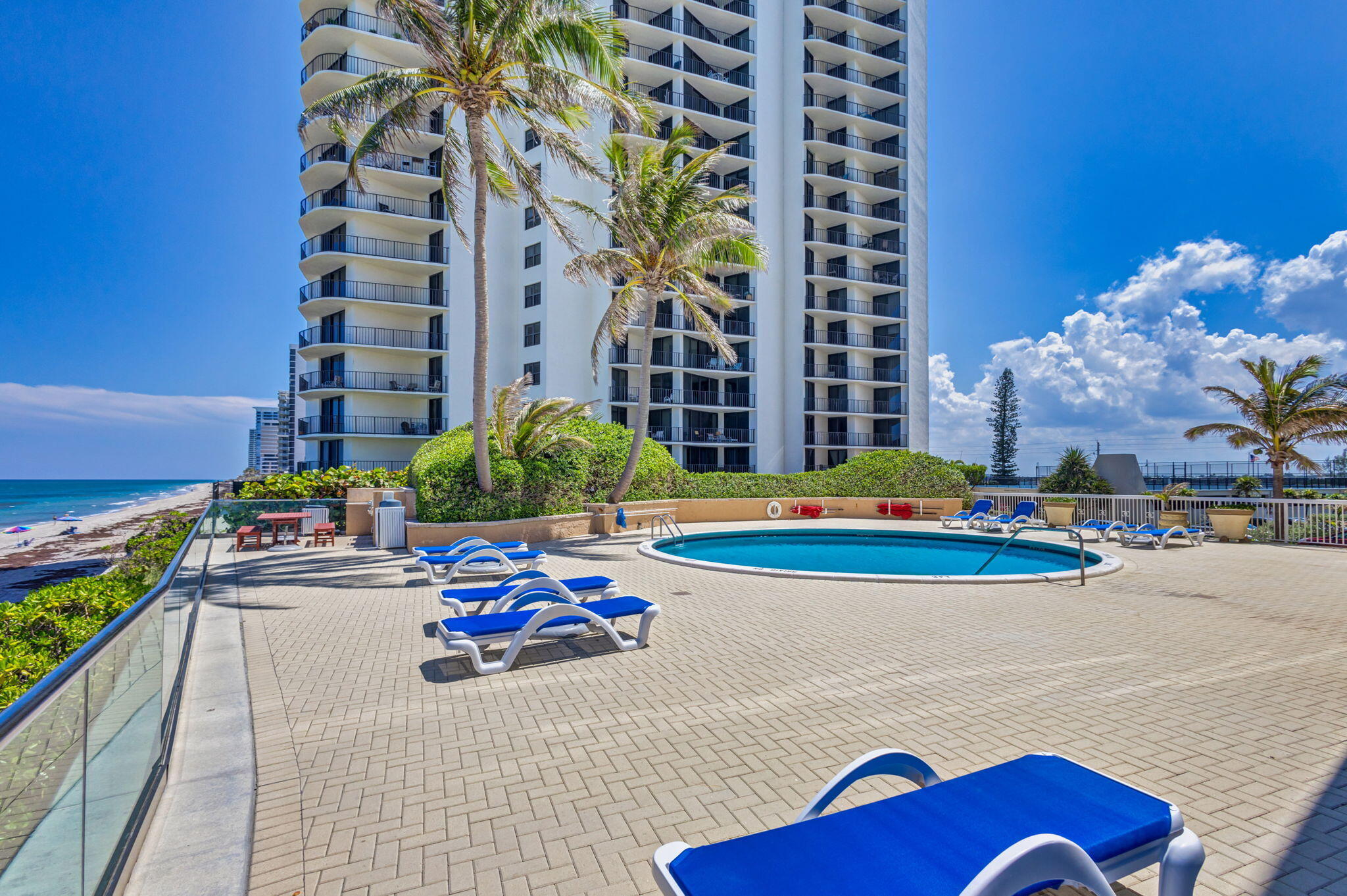 5440 N Ocean Drive 807 Property Photo 62