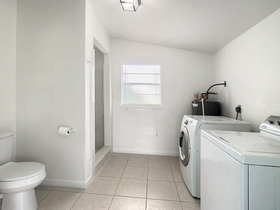 1115 Hernando Street A Property Photo 17