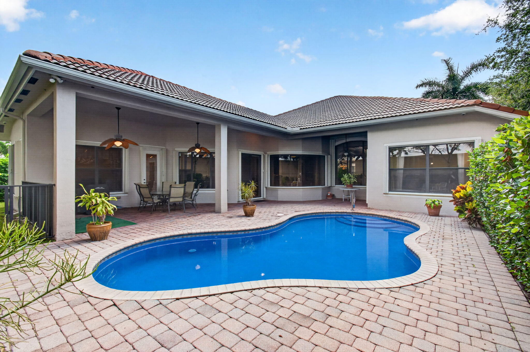 16211 Rosecroft Terrace Property Photo 10