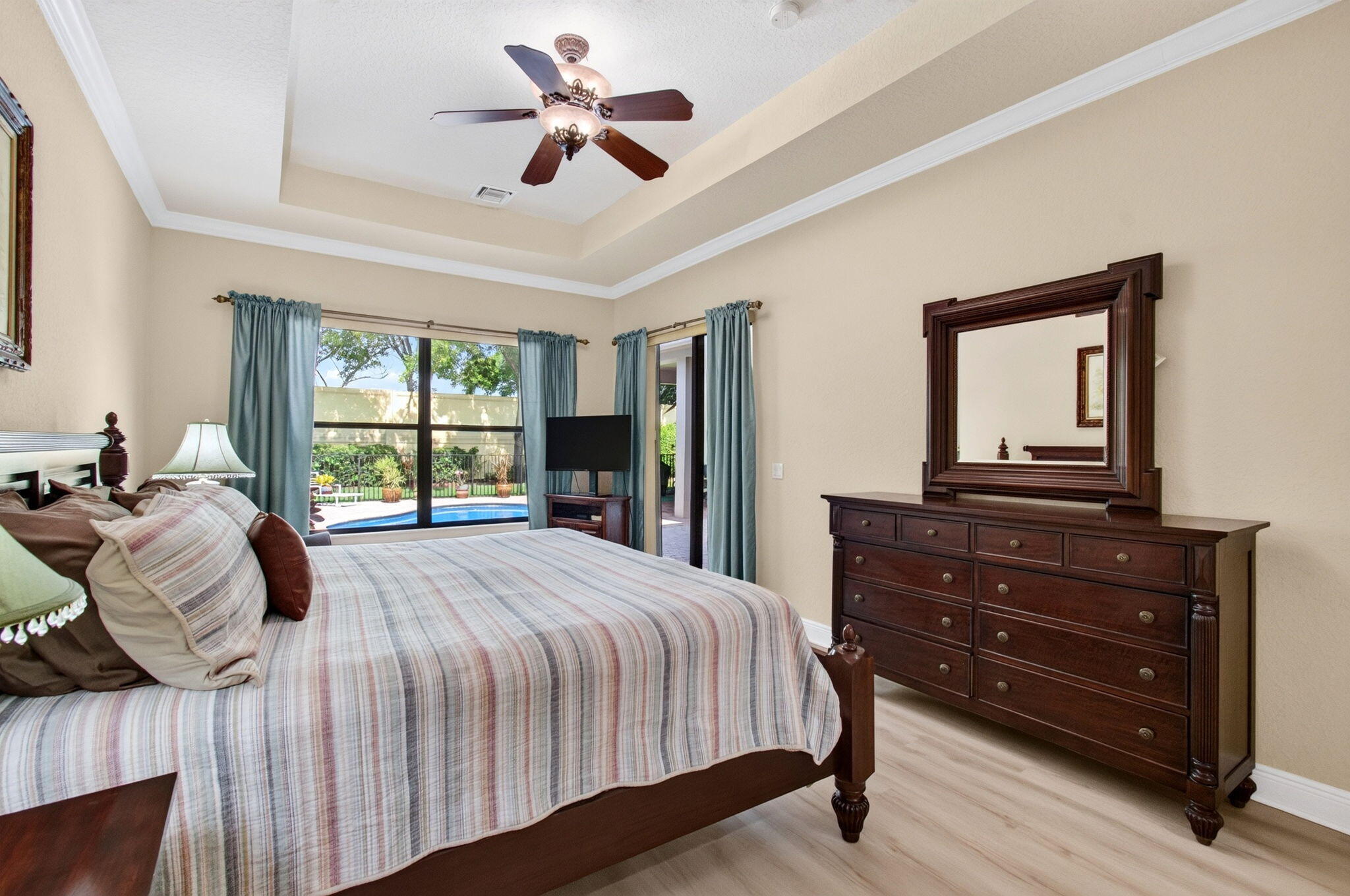 16211 Rosecroft Terrace Property Photo 34