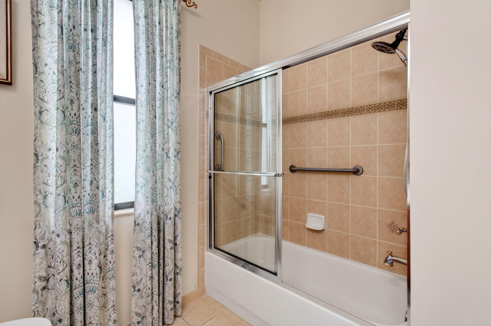 16211 Rosecroft Terrace Property Photo 43