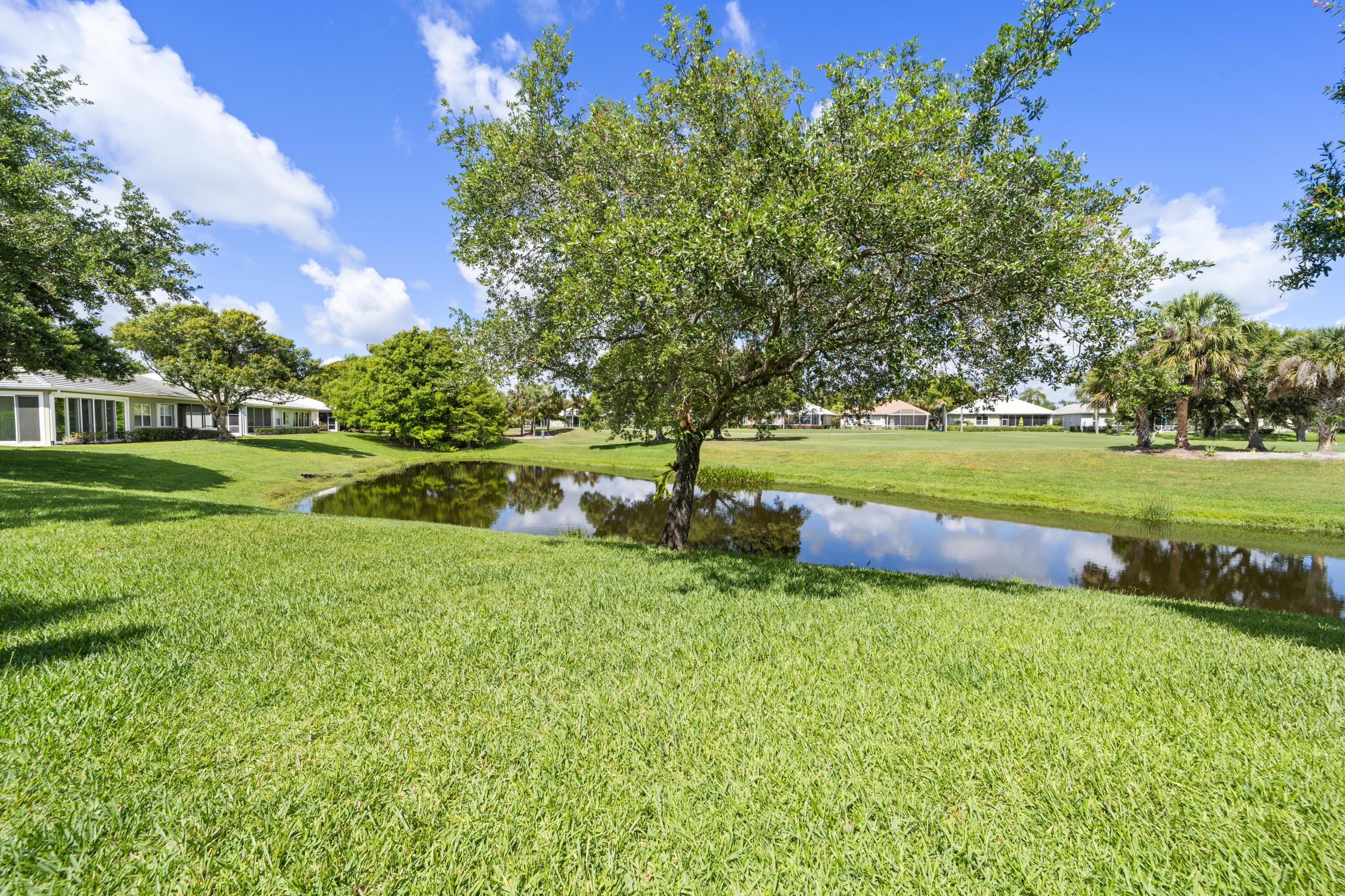 1822 Sw Willowbend Lane Property Photo 48