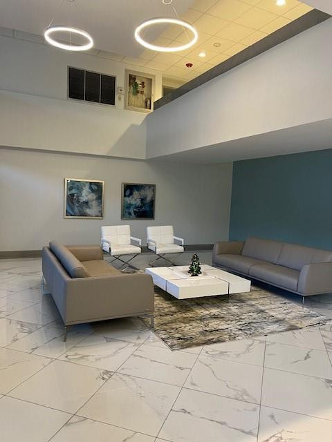 531 N Ocean Boulevard 1808 Property Photo 4