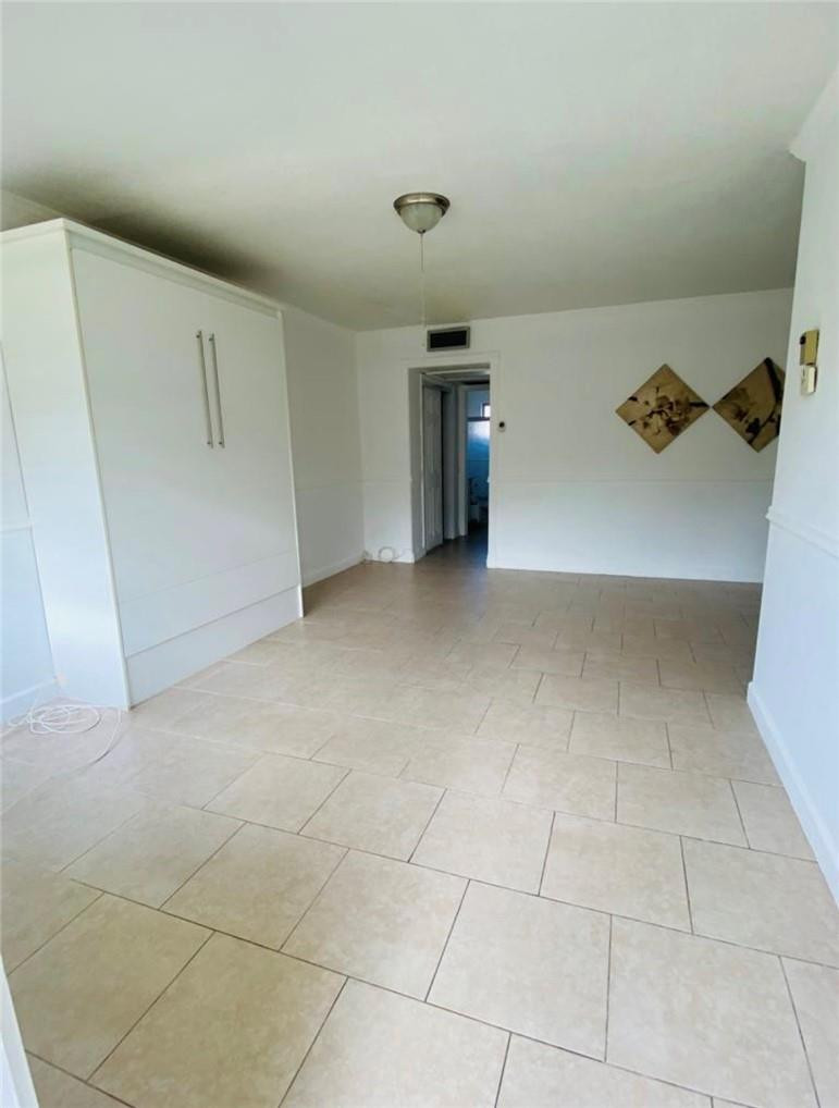 1450 Atlantic Shores Boulevard 212 Property Photo 1