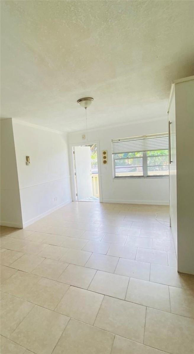 1450 Atlantic Shores Boulevard 212 Property Photo 5