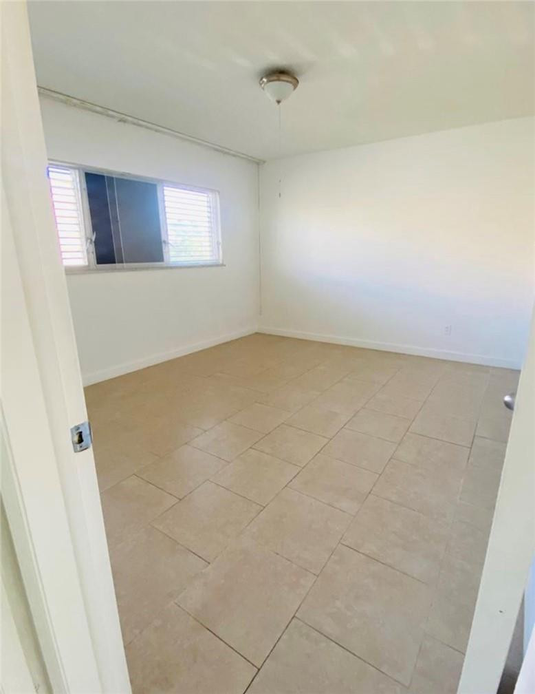 1450 Atlantic Shores Boulevard 212 Property Photo 9