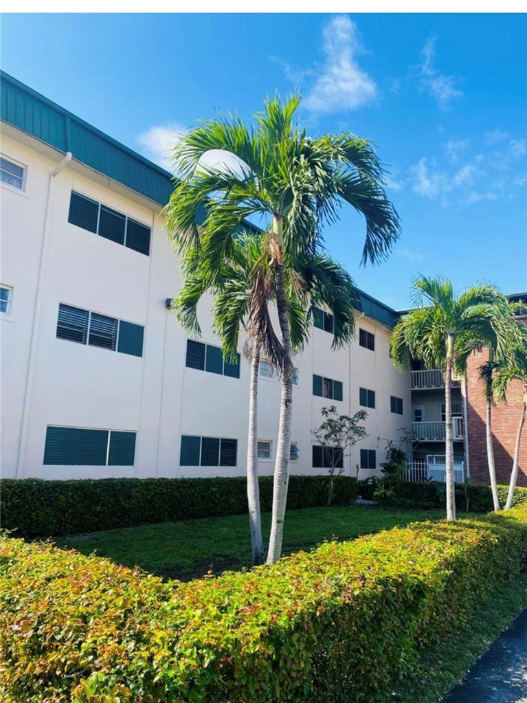 1450 Atlantic Shores Boulevard 212 Property Photo 10