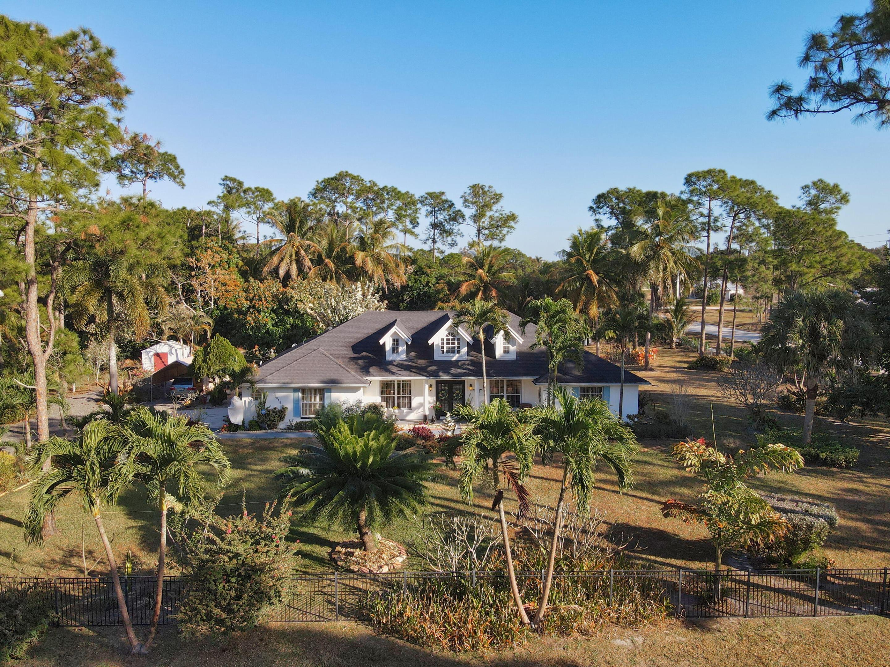 15049 85th Road N Property Photo 2