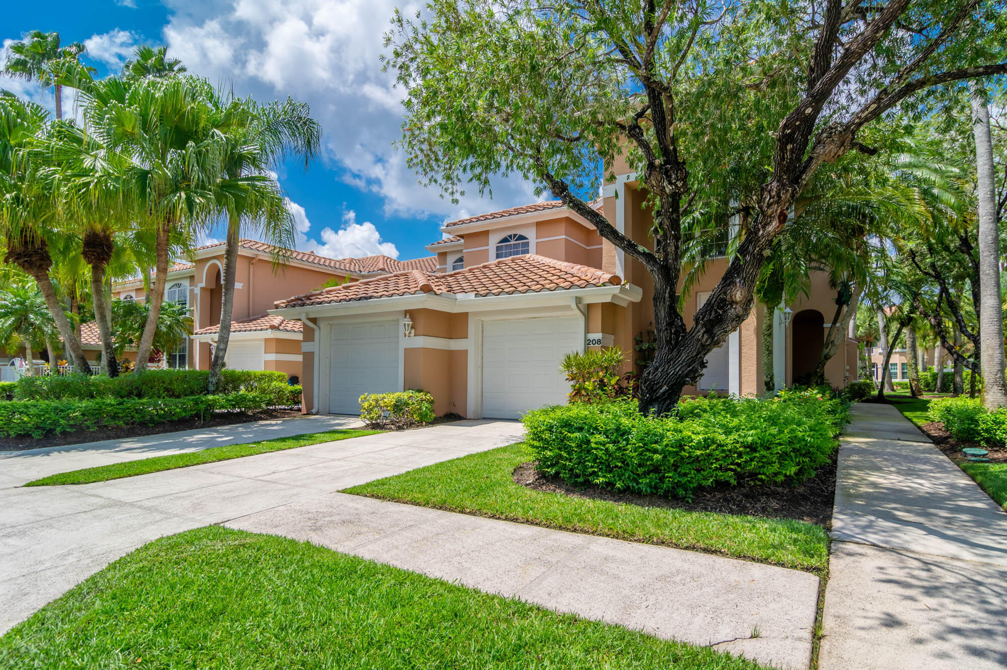 208 Legendary Circle Property Photo 33