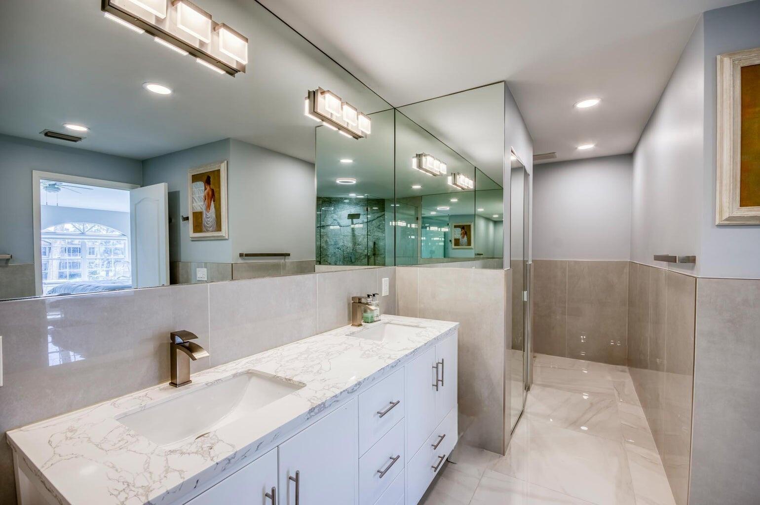 208 Legendary Circle Property Photo 13