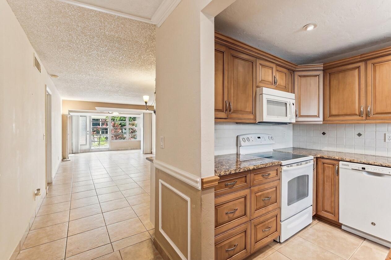 1051 Orange Terrace 103 Property Photo 20