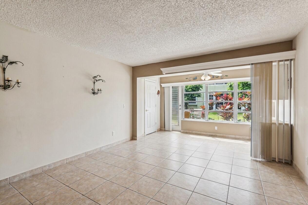 1051 Orange Terrace 103 Property Photo 27