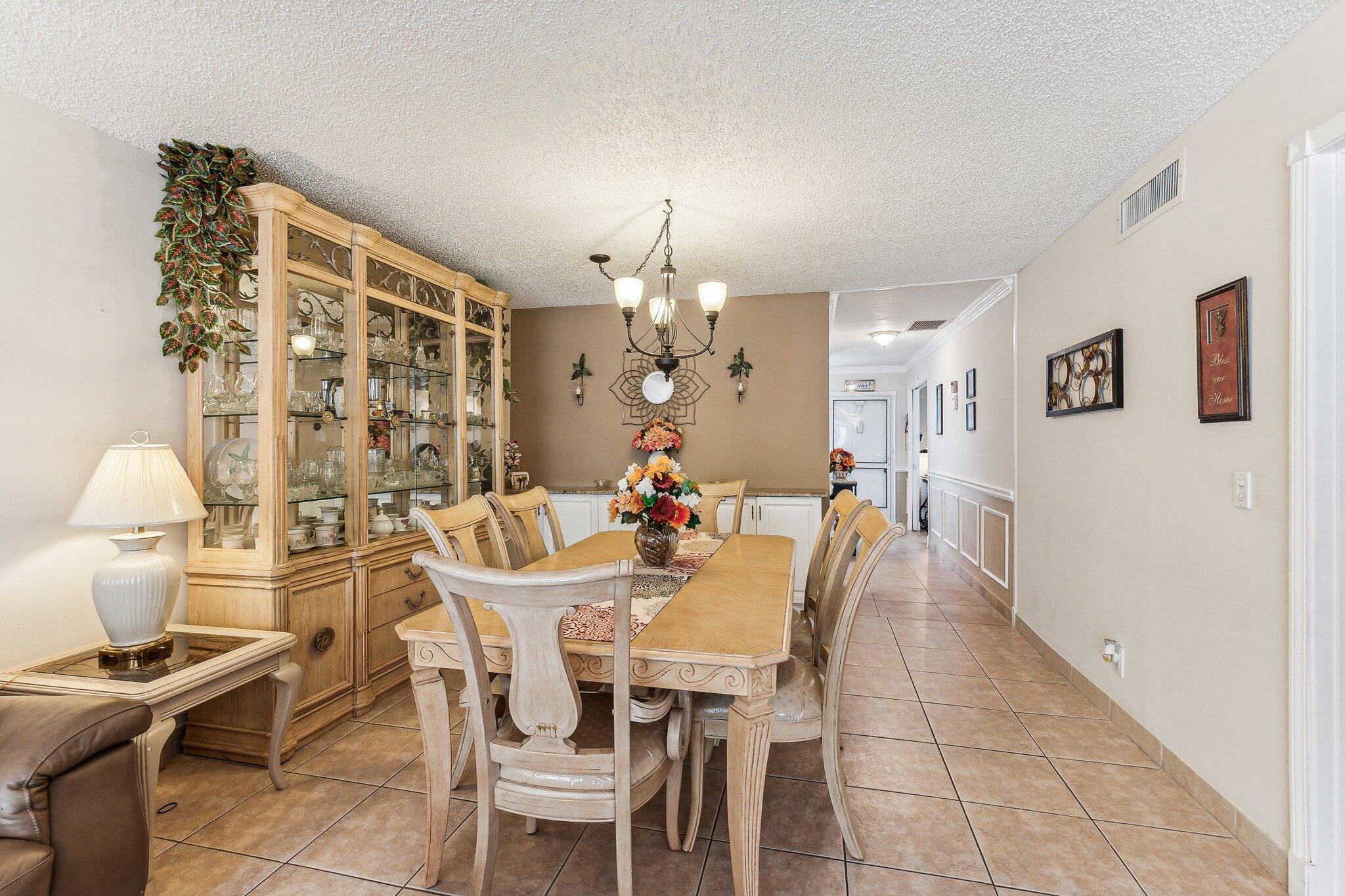 1051 Orange Terrace 103 Property Photo 28