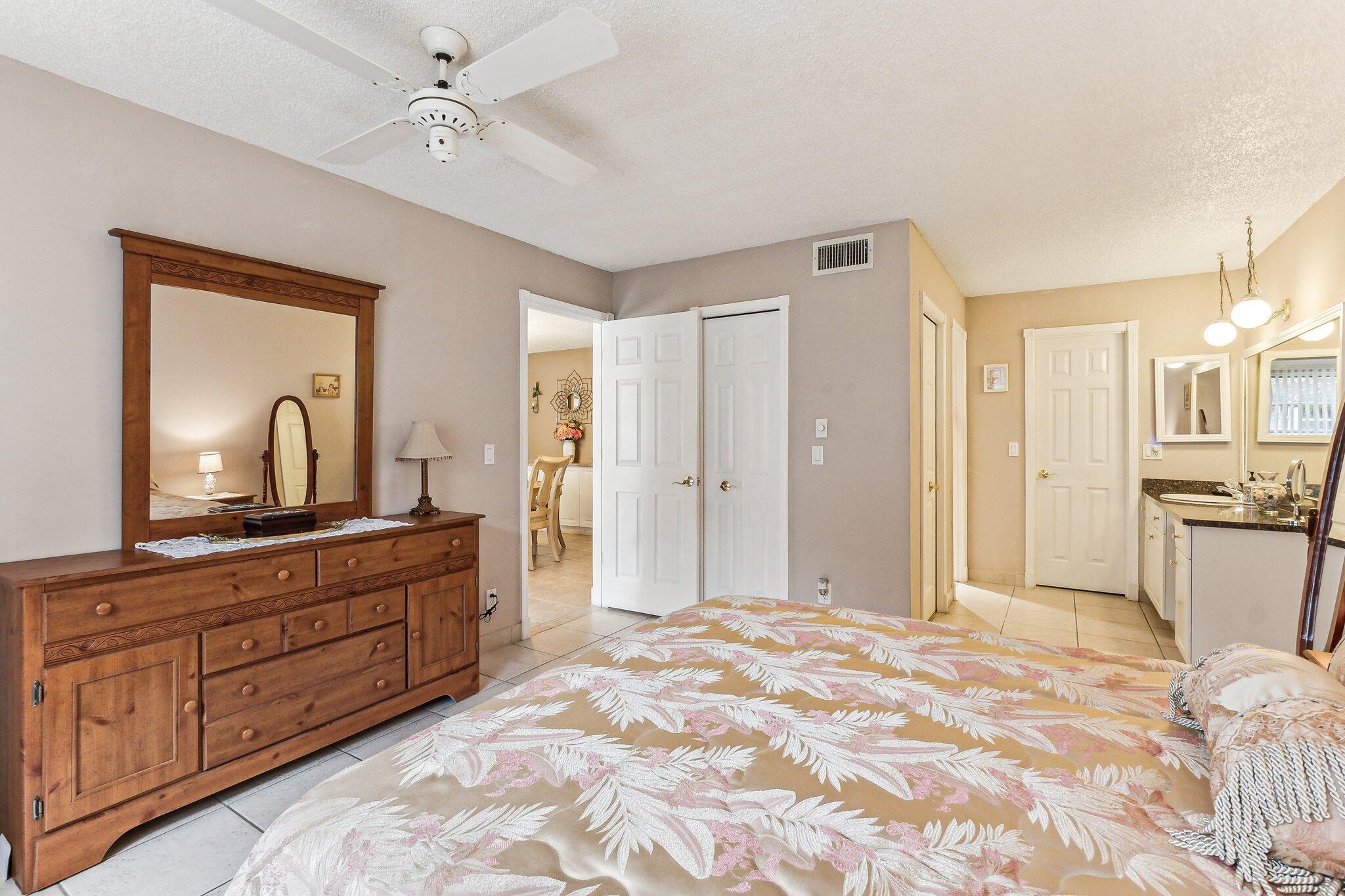 1051 Orange Terrace 103 Property Photo 41