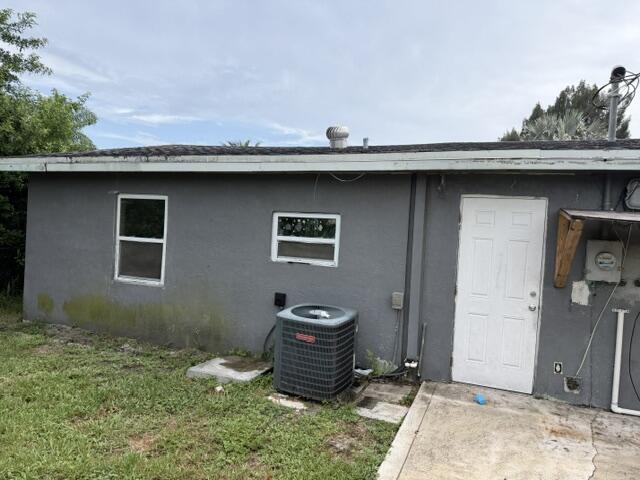 1219 Highland Road Property Photo 3
