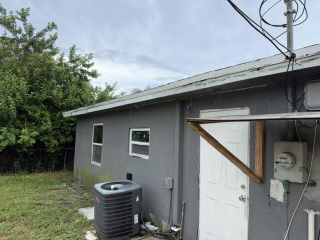 1219 Highland Road Property Photo 6