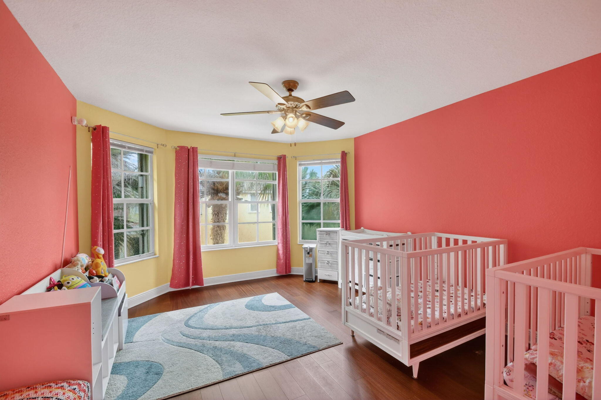 10247 Isle Wynd Court Property Photo 13