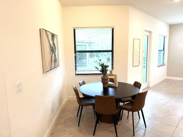 12175 N Baypoint Circle Property Photo 6