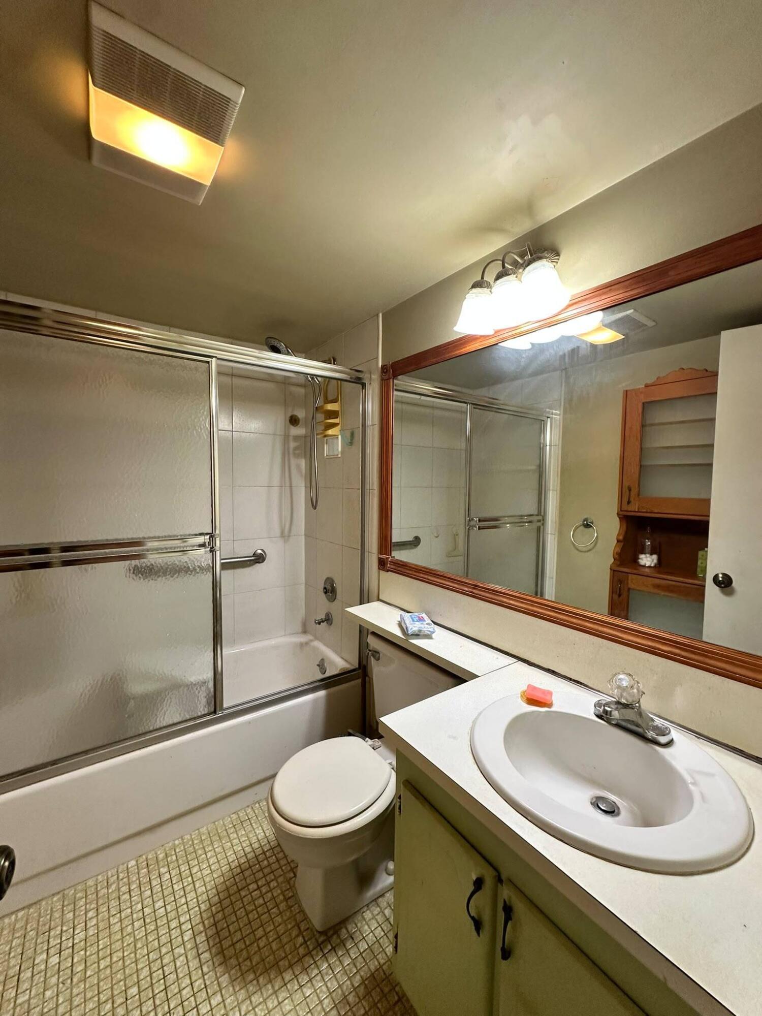 171 Markham H 171 Property Photo 11
