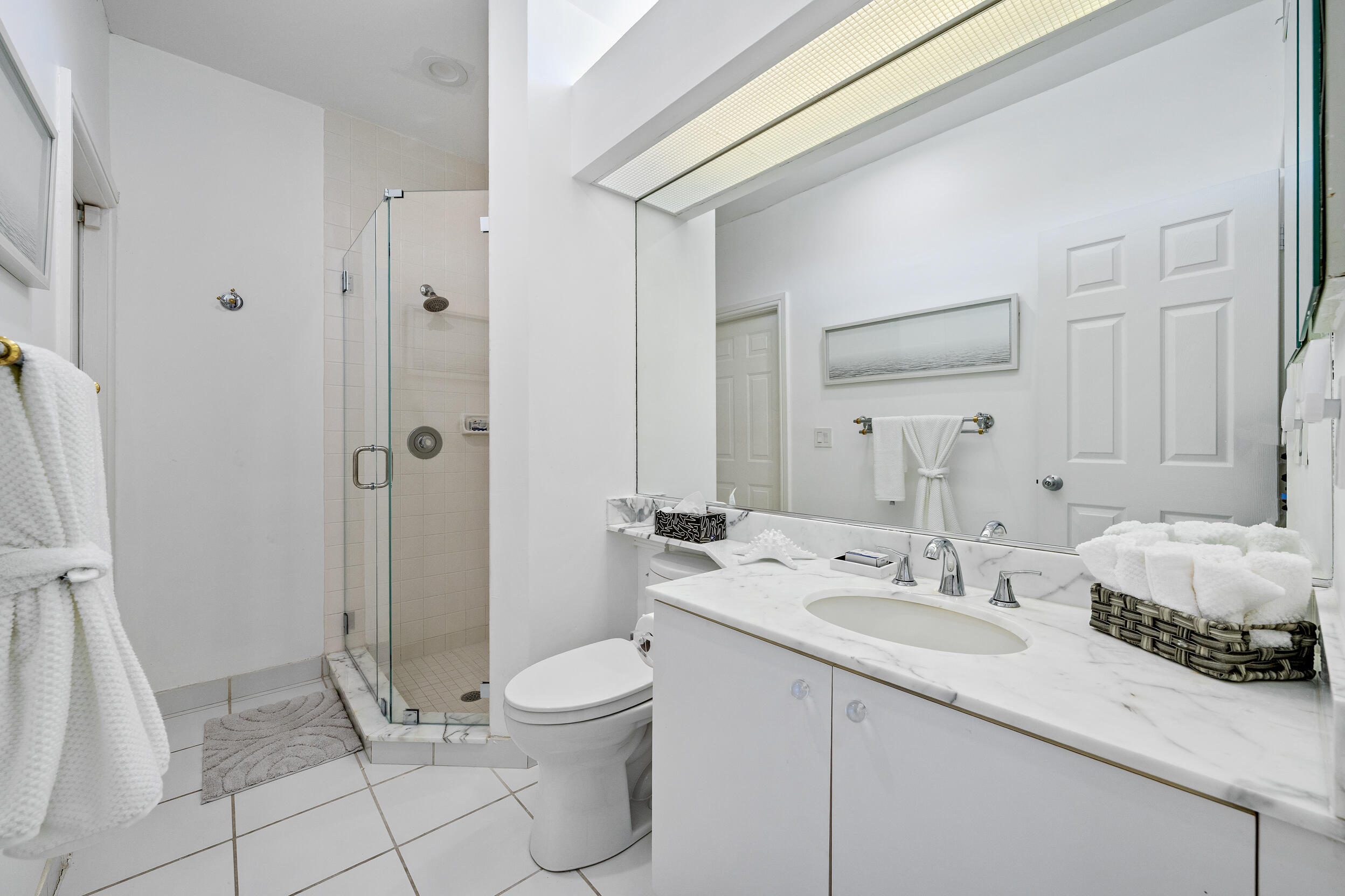 114 Waters Edge Drive Property Photo 21