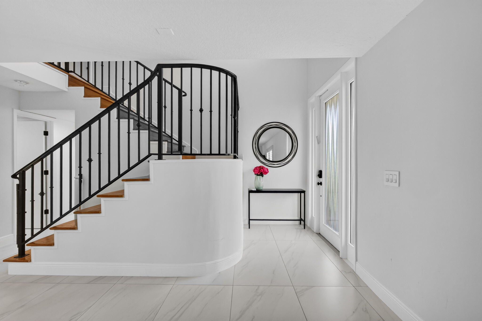 6188 Celadon Circle Property Photo 3