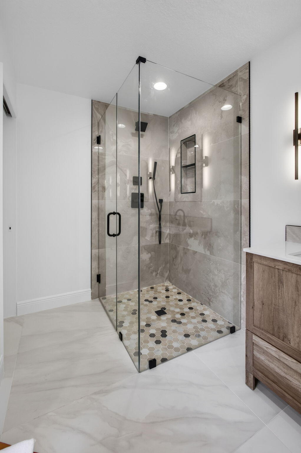 6188 Celadon Circle Property Photo 15