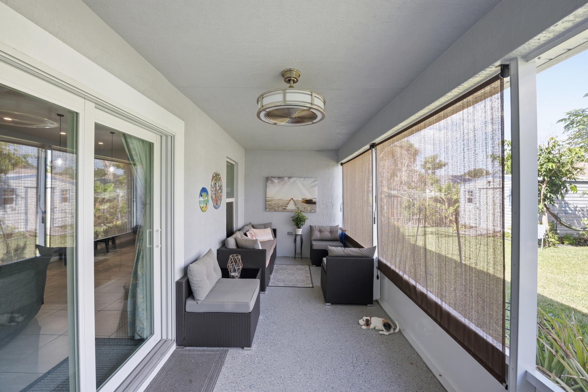 2081 Sw Tropical Terrace Property Photo 36