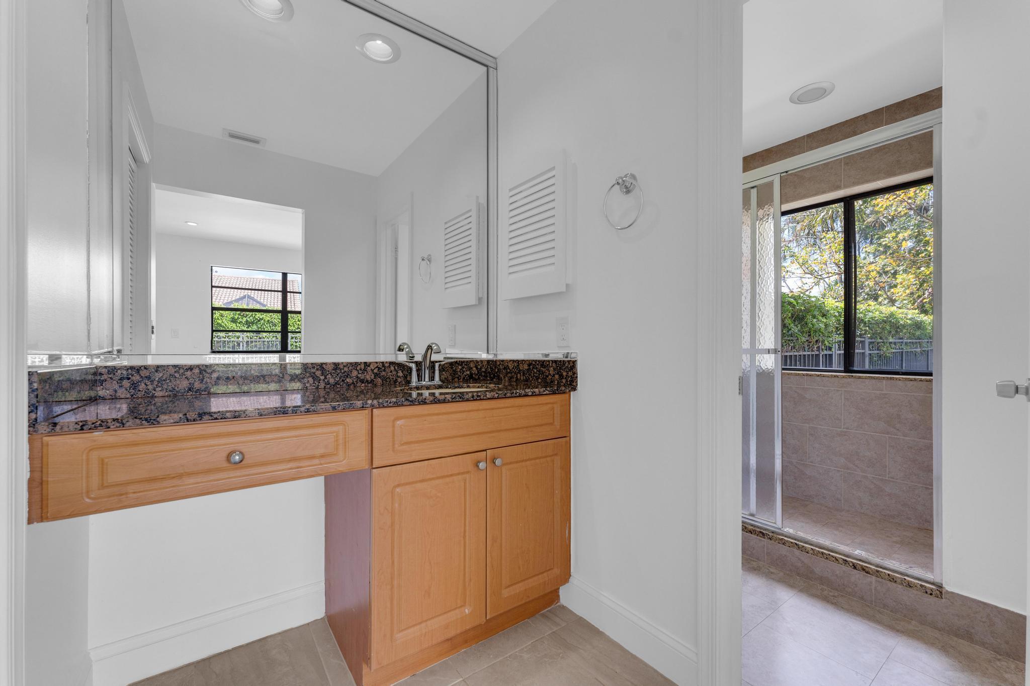 10084 Camelback Lane Property Photo 11