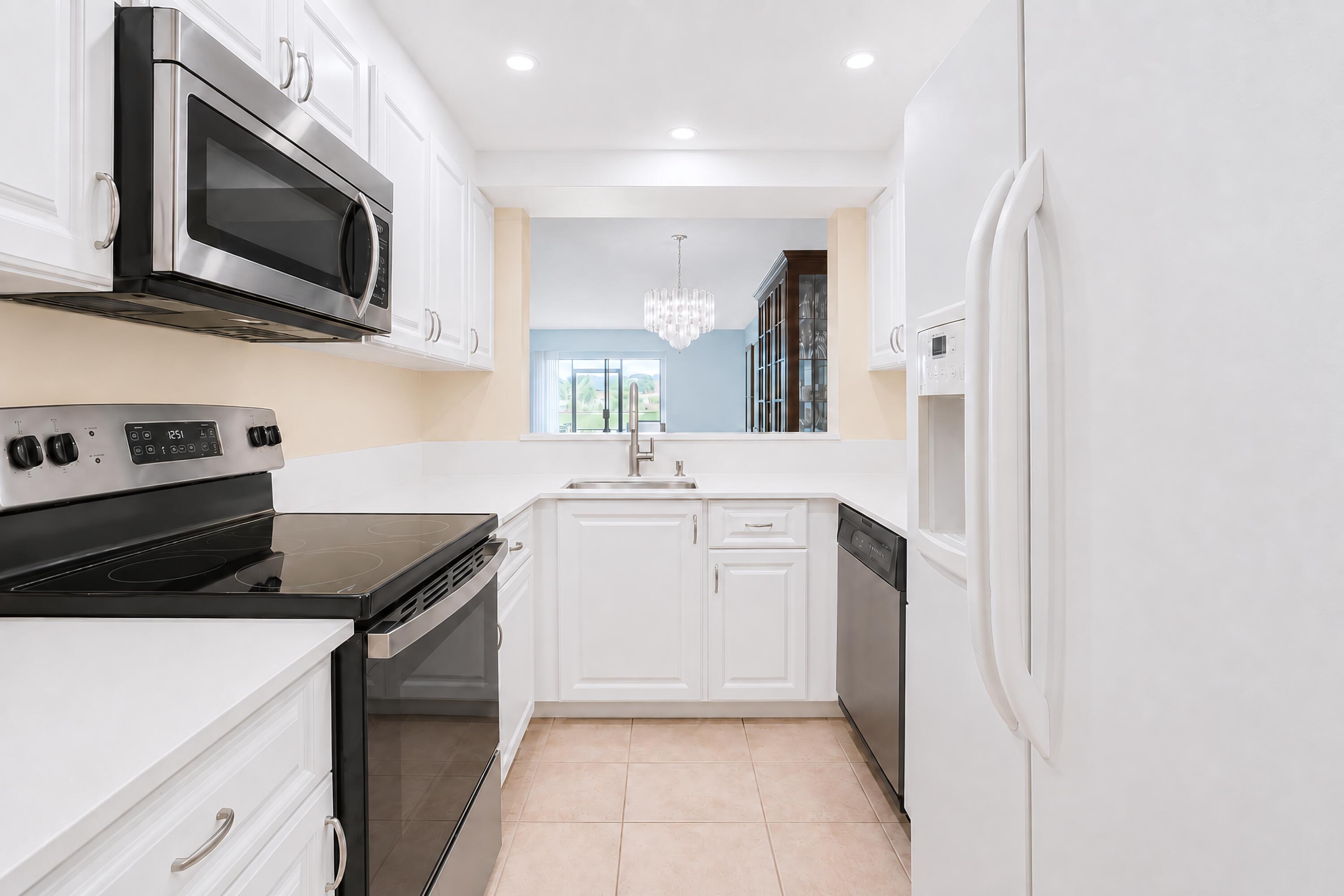 7892 Willow Springs Drive #1517 Property Photo 11