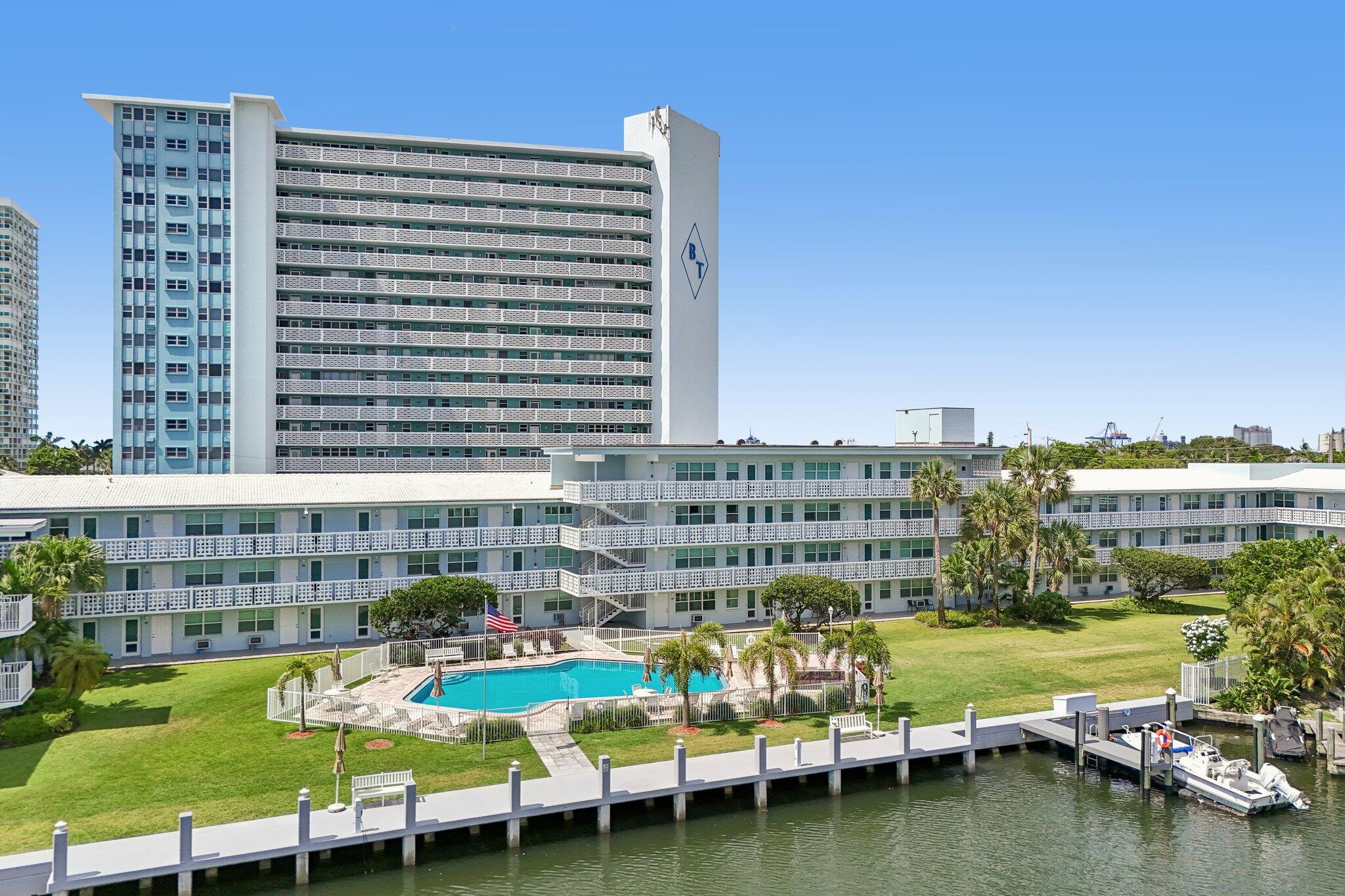 1850 S Ocean Drive 111 Property Photo 1