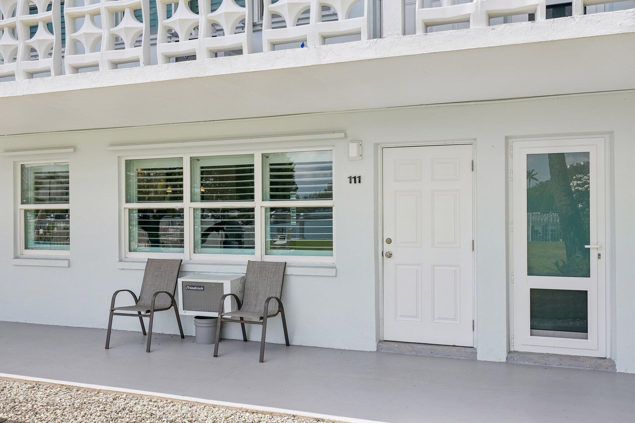 1850 S Ocean Drive 111 Property Photo 5