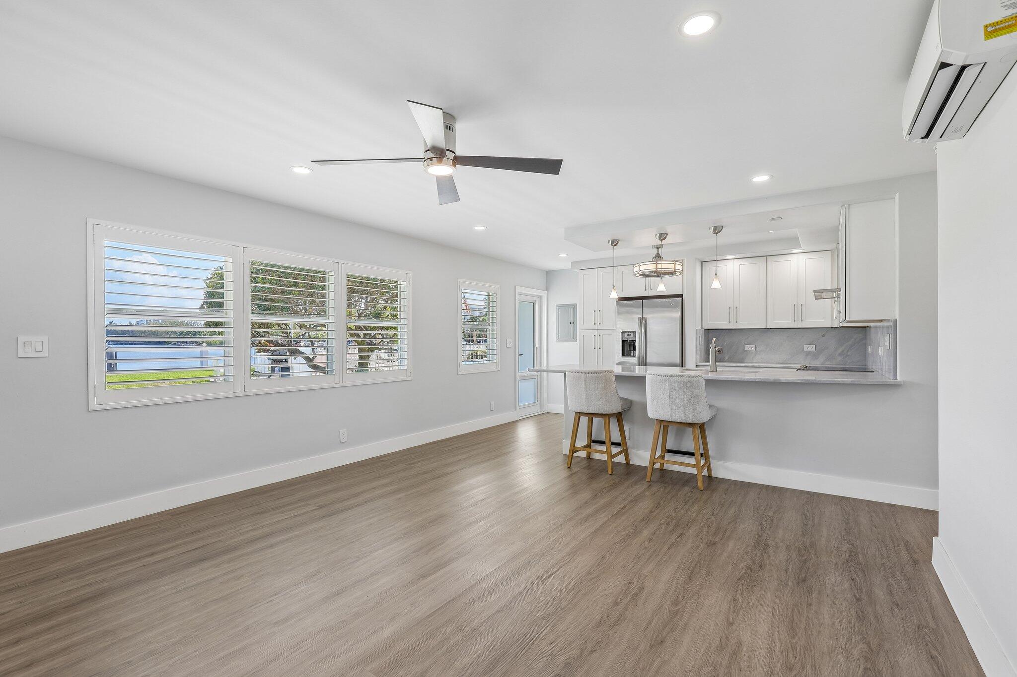 1850 S Ocean Drive 111 Property Photo 6