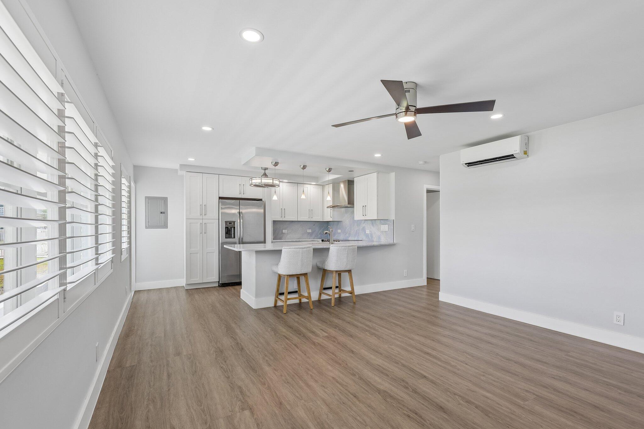 1850 S Ocean Drive 111 Property Photo 14