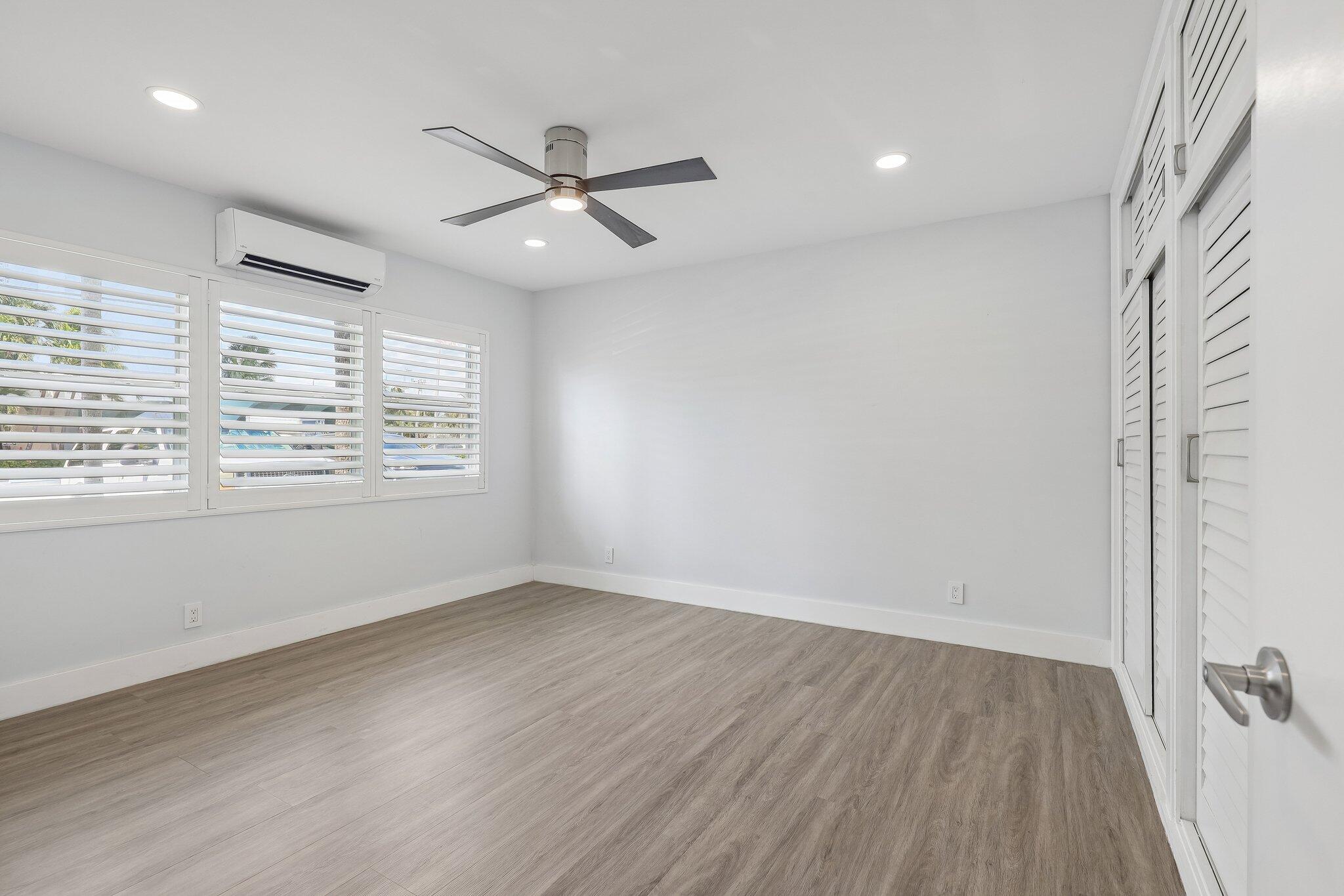 1850 S Ocean Drive 111 Property Photo 18