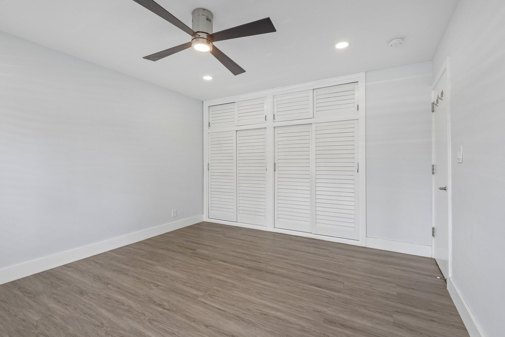 1850 S Ocean Drive 111 Property Photo 20