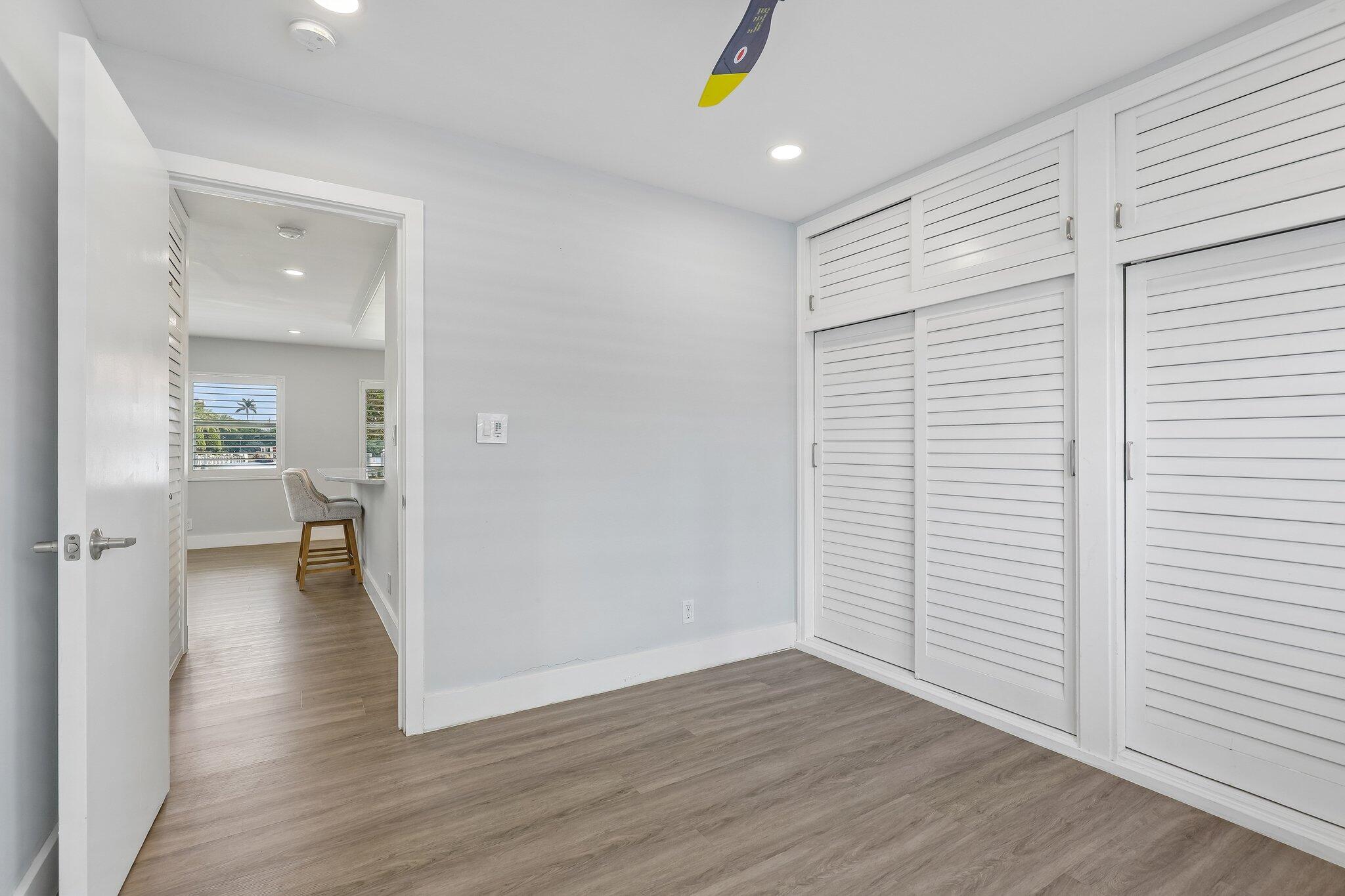 1850 S Ocean Drive 111 Property Photo 23
