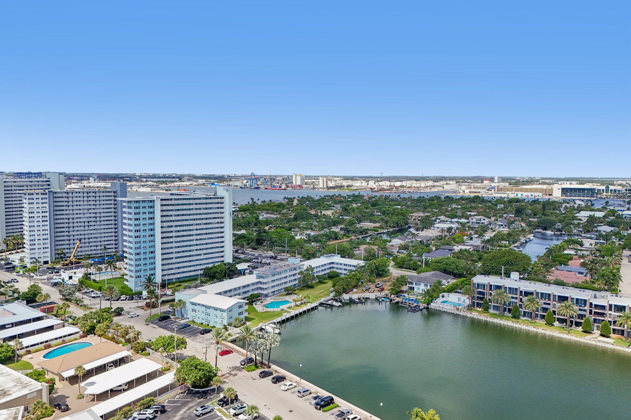 1850 S Ocean Drive 111 Property Photo 32