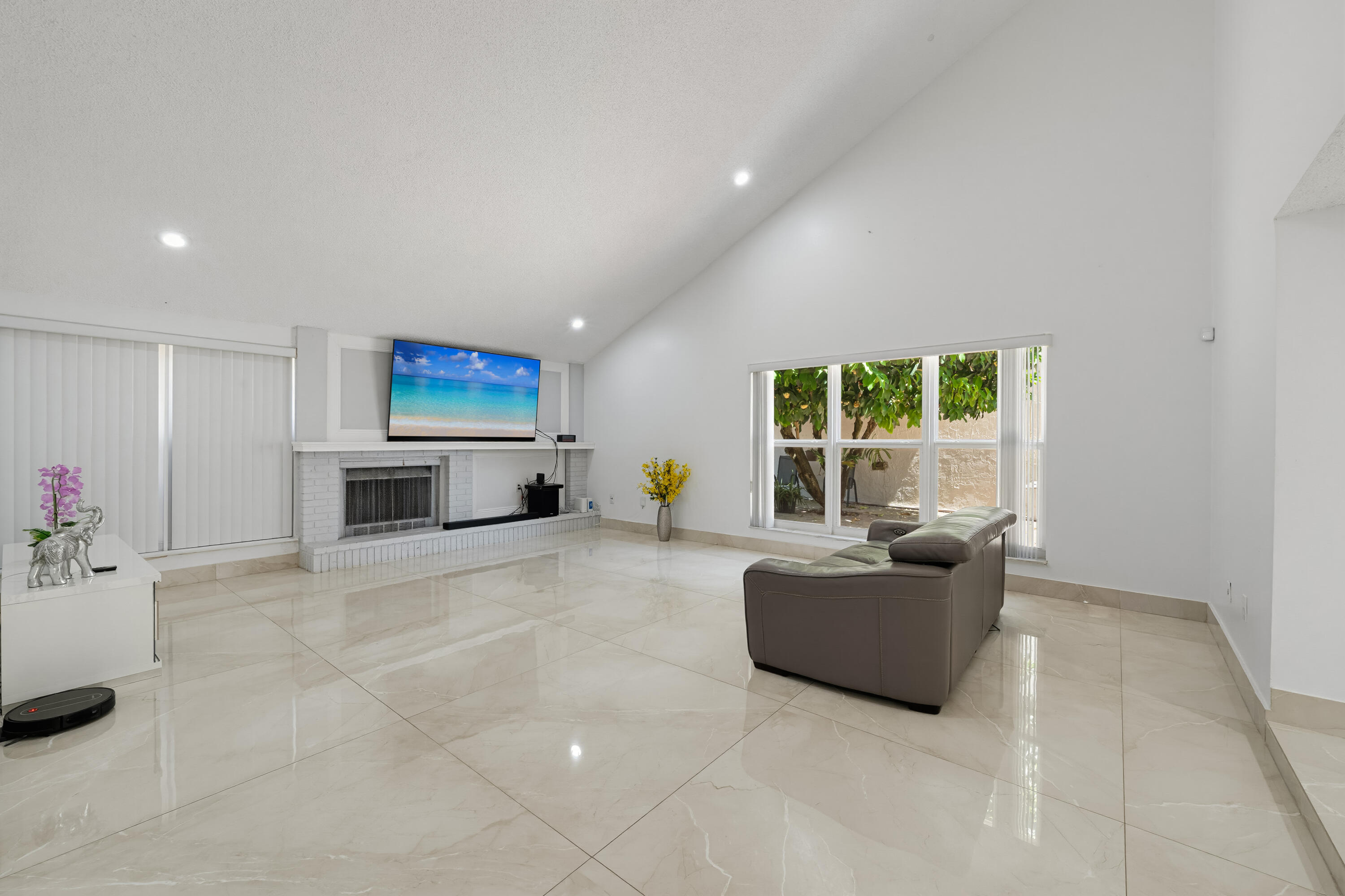 8811 Sw 150th Place Circle Property Photo 7
