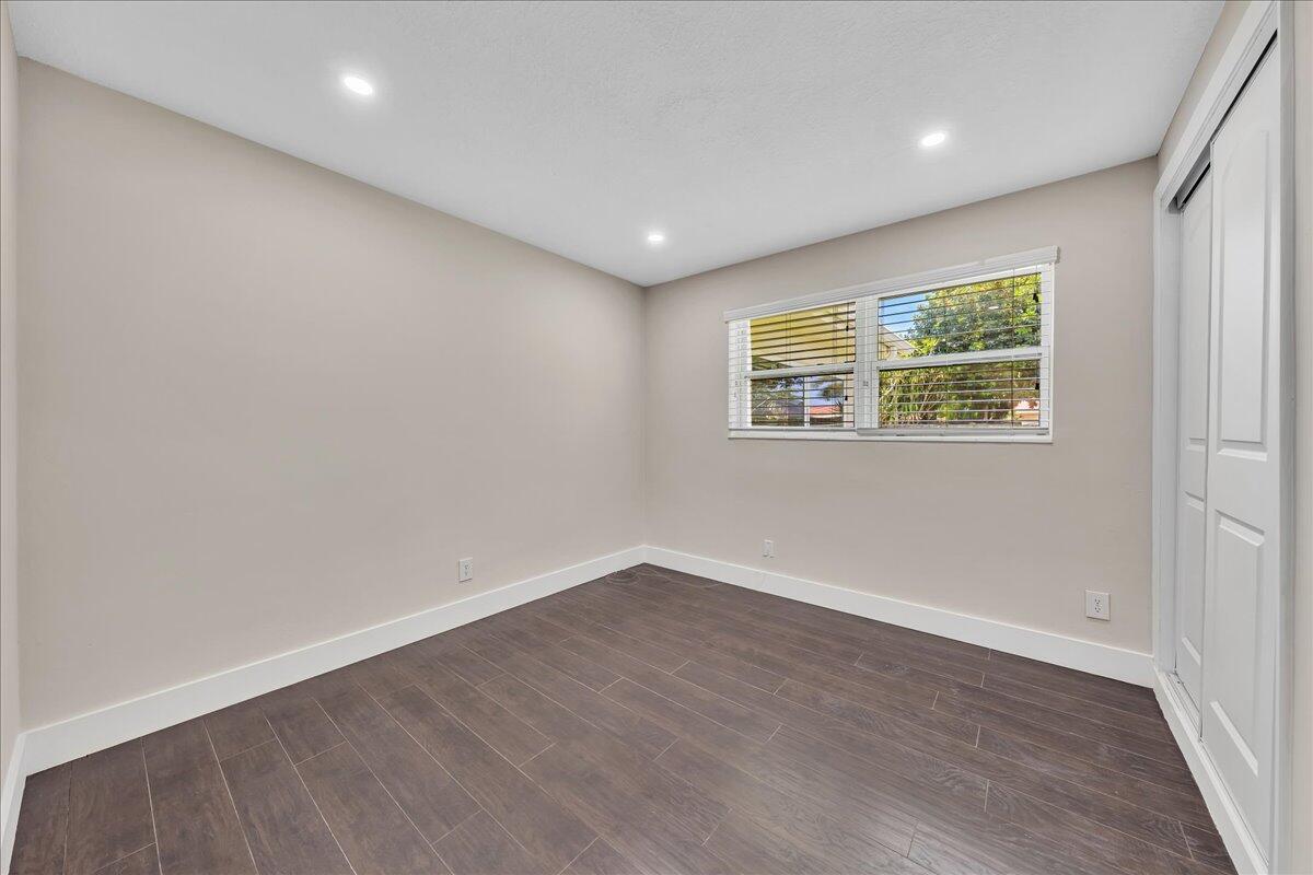 611 N Highland Drive Property Photo 28