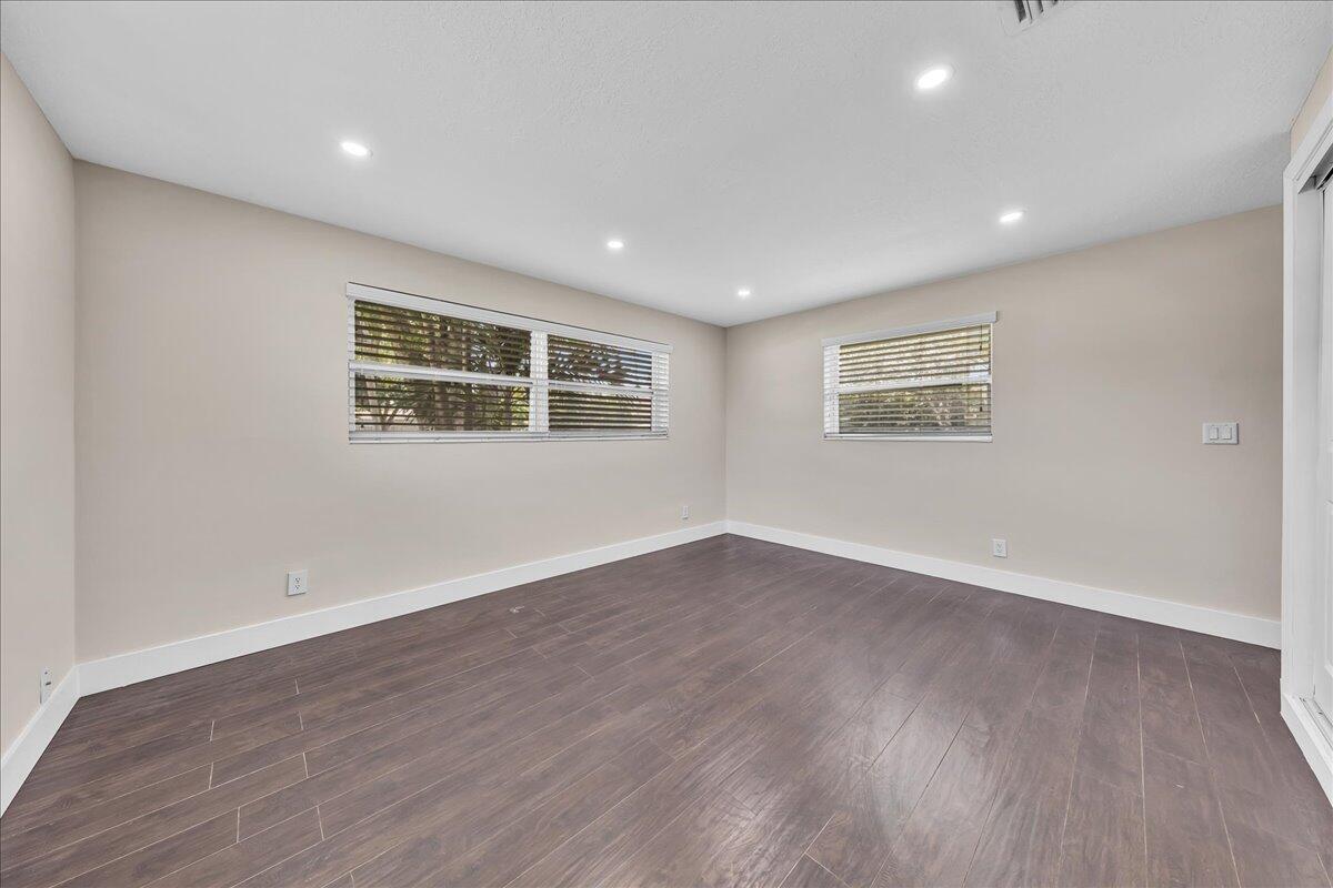 611 N Highland Drive Property Photo 29