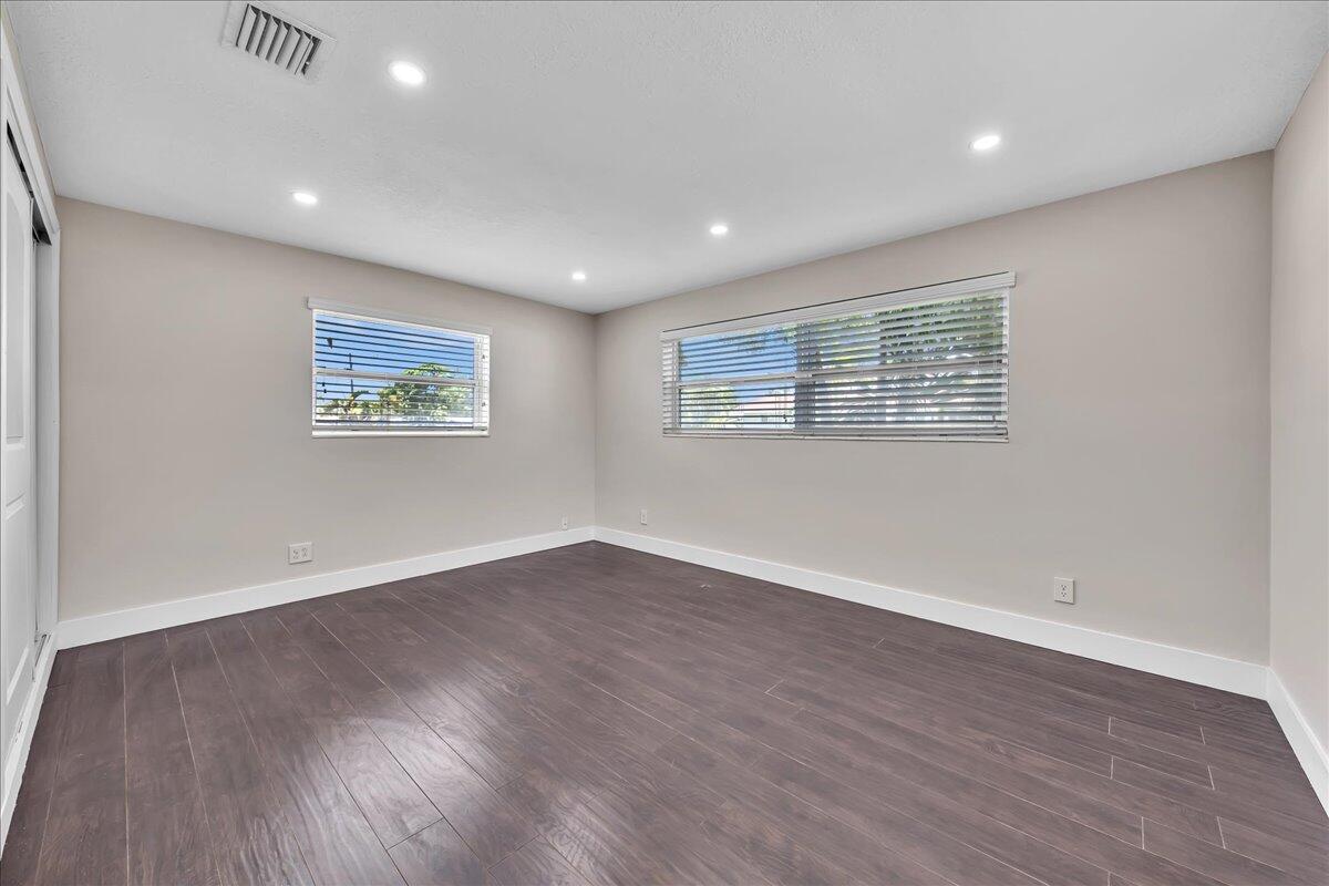 611 N Highland Drive Property Photo 30