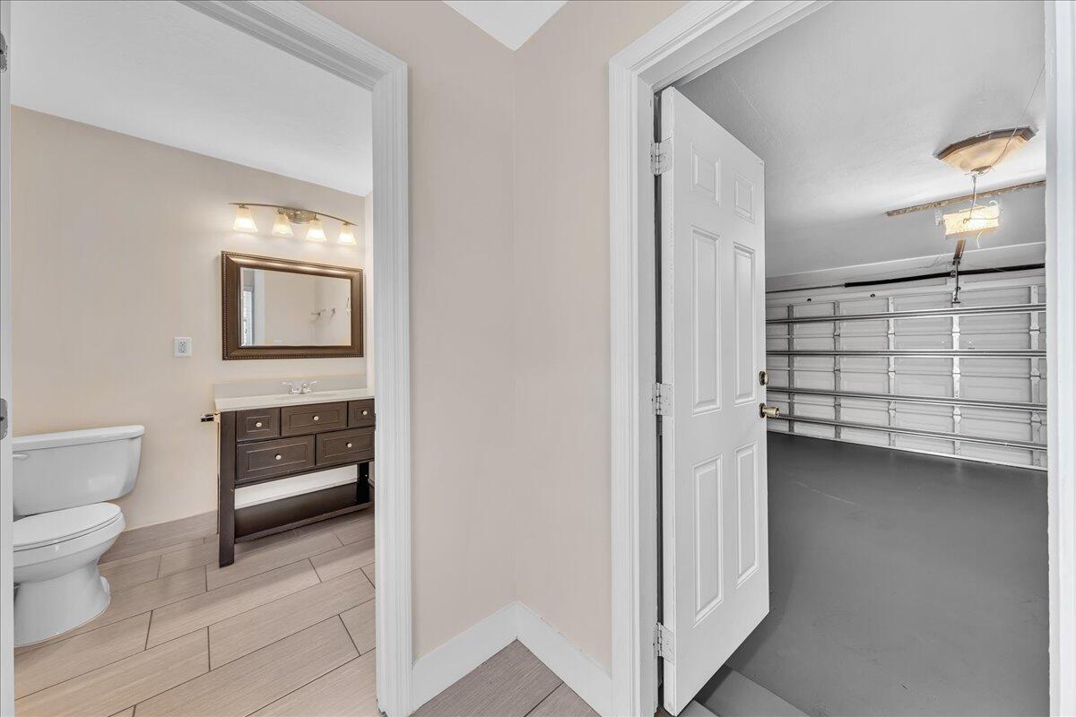 611 N Highland Drive Property Photo 31