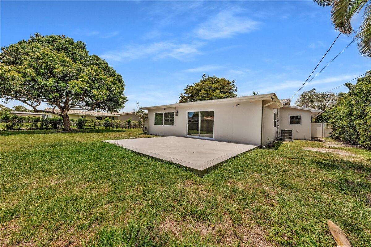 611 N Highland Drive Property Photo 34