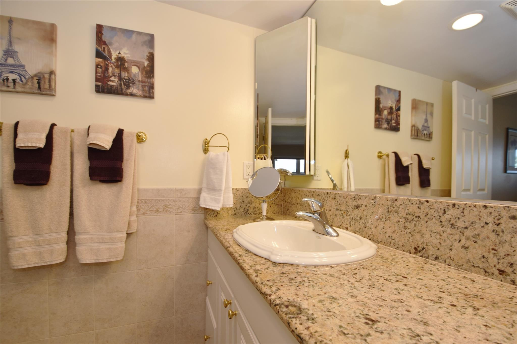 3111 Ne 51st Street 405c Property Photo 12