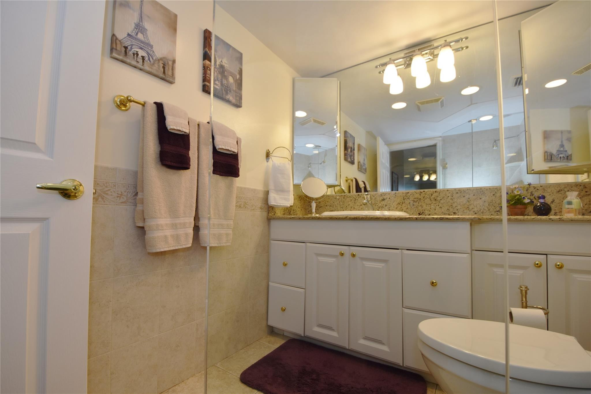 3111 Ne 51st Street 405c Property Photo 13