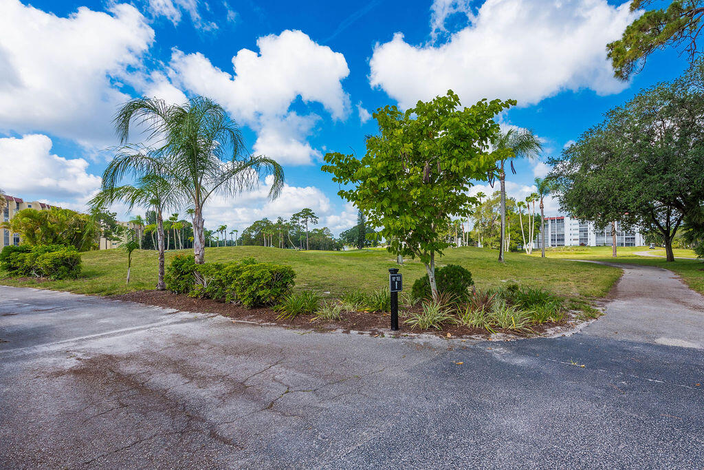 3661 Via Poinciana 206 Property Photo 28