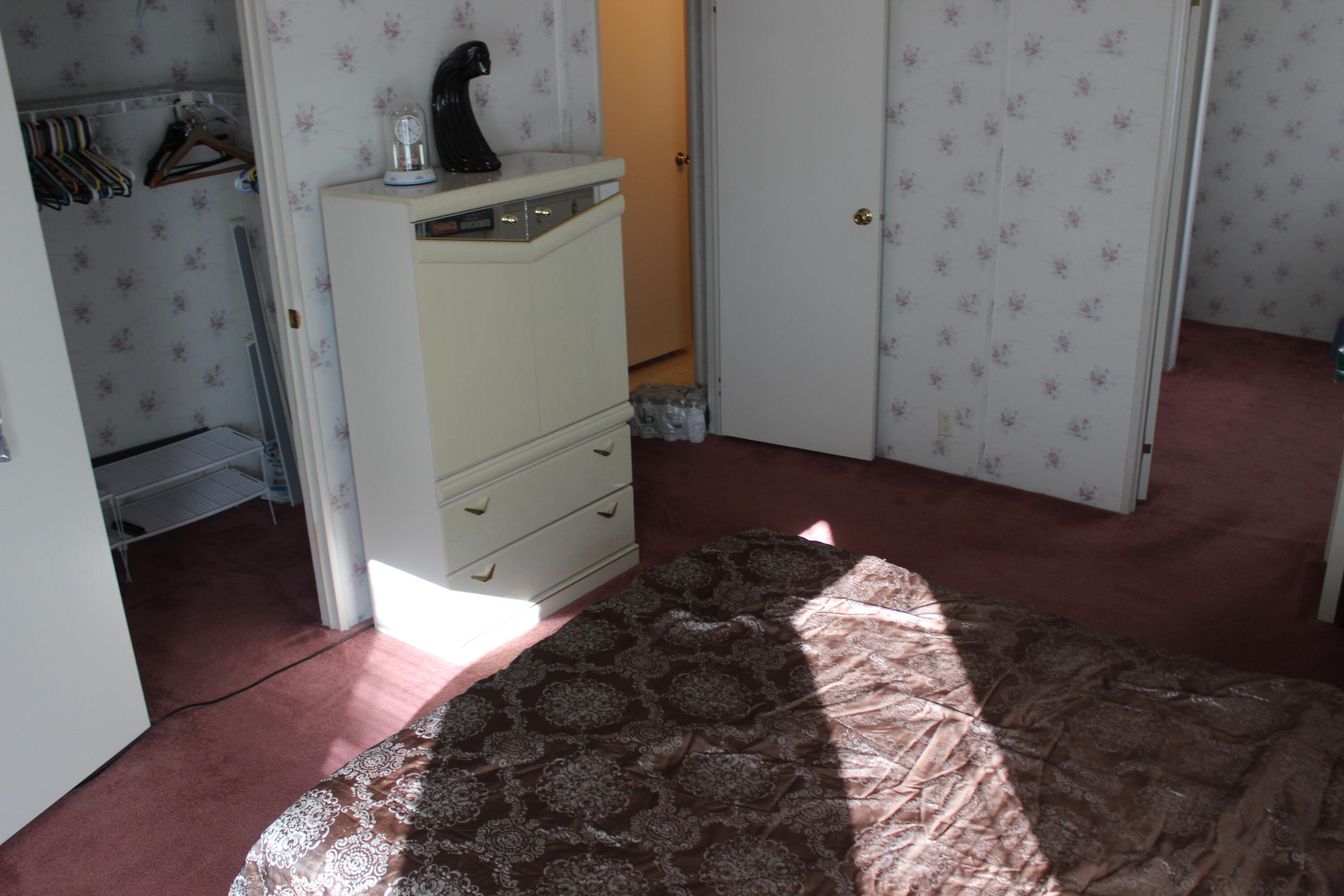 6731 Sinsonte Court Property Photo 18