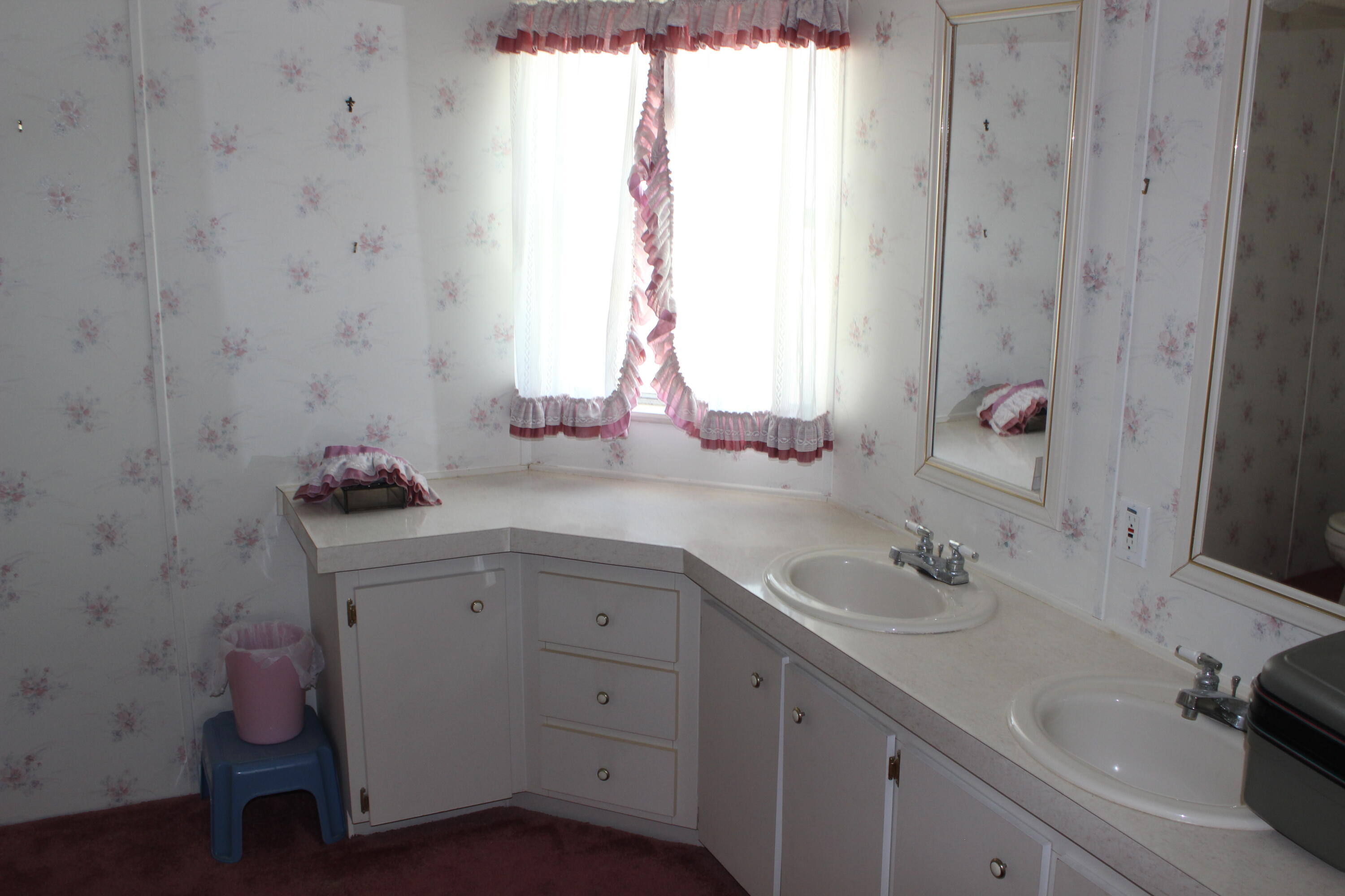 6731 Sinsonte Court Property Photo 21